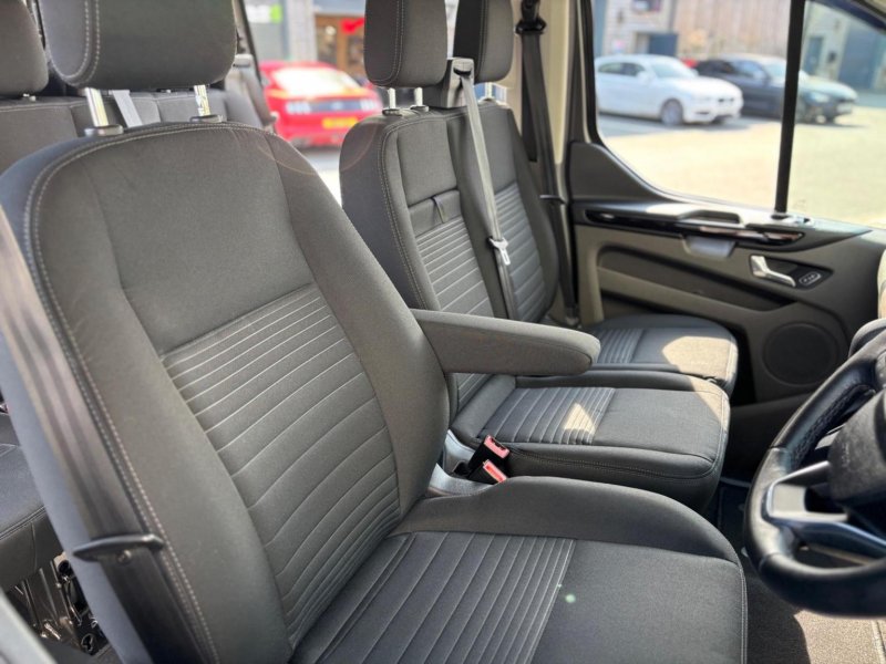 FORD TRANSIT CUSTOM