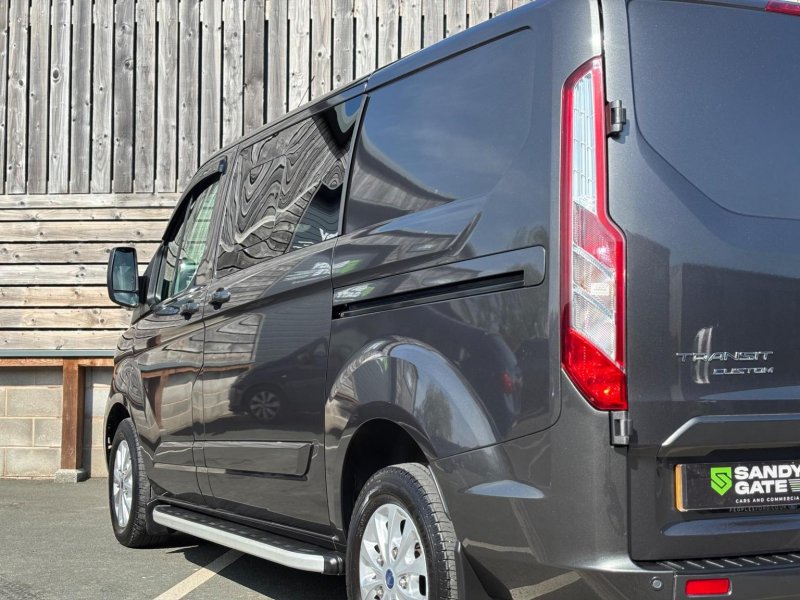 FORD TRANSIT CUSTOM