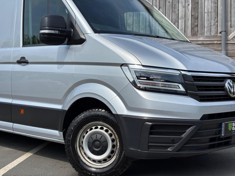 VOLKSWAGEN CRAFTER