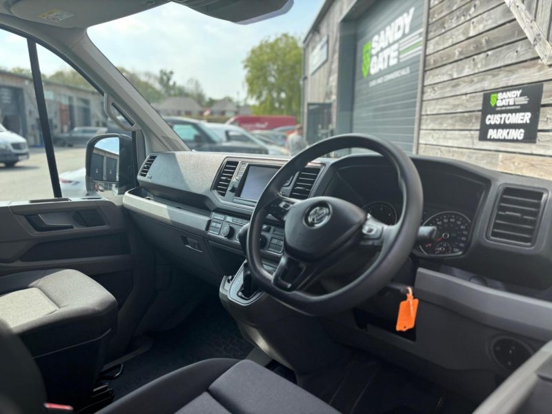 VOLKSWAGEN CRAFTER