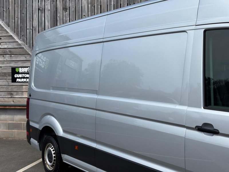 VOLKSWAGEN CRAFTER