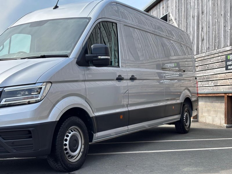 VOLKSWAGEN CRAFTER