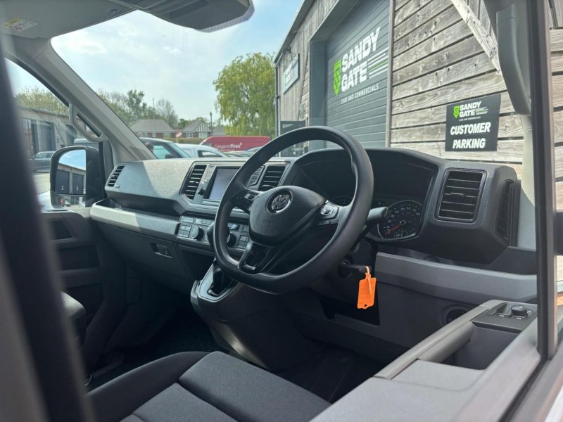 VOLKSWAGEN CRAFTER