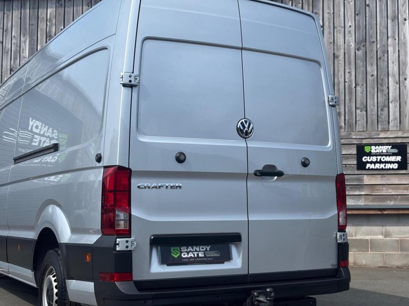 VOLKSWAGEN CRAFTER