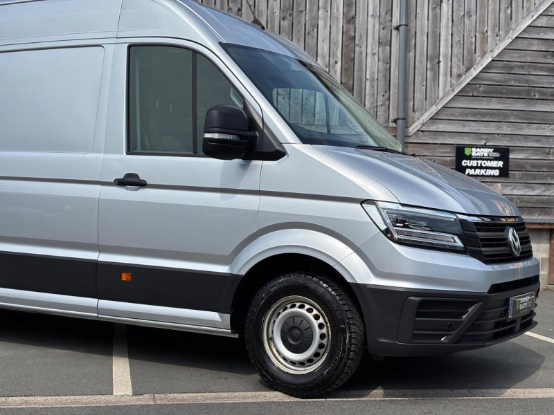 VOLKSWAGEN CRAFTER