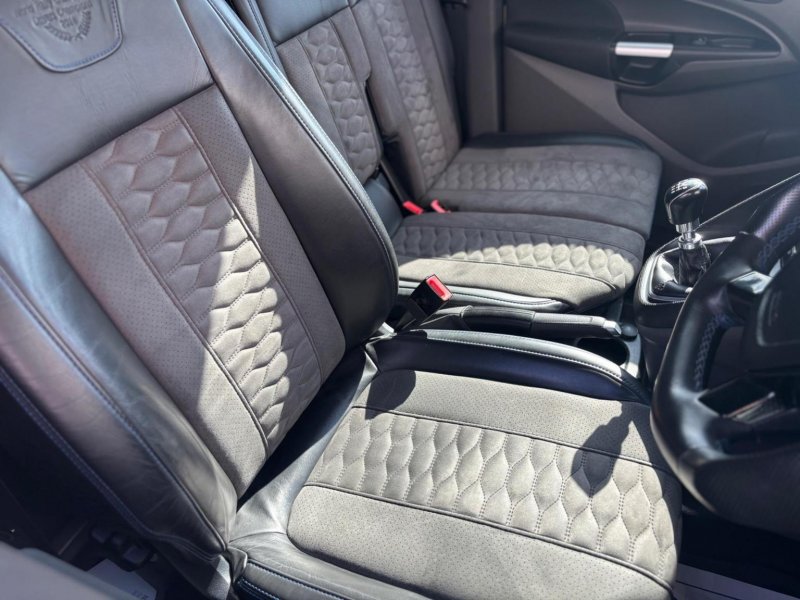FORD TRANSIT CONNECT