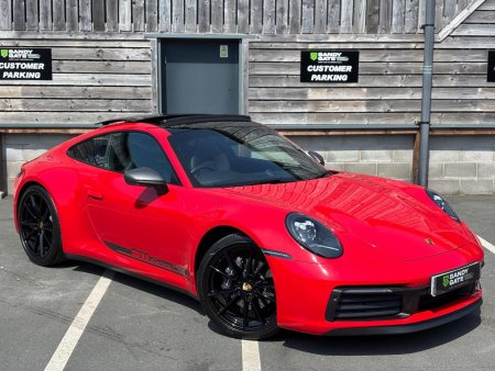 PORSCHE