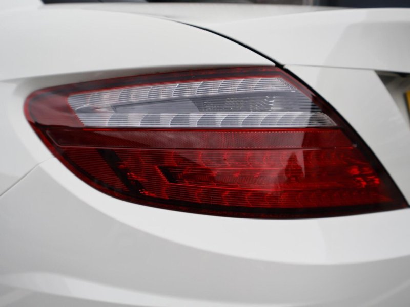 MERCEDES-BENZ SLK