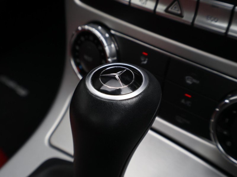 MERCEDES-BENZ SLK
