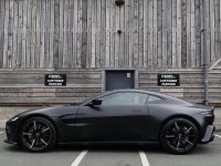 ASTON MARTIN VANTAGE